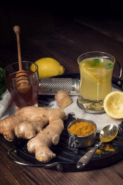 Limonade citron-gingembre maison — Photo