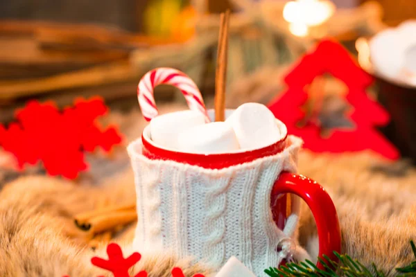 Chocolate quente com marshmallows — Fotografia de Stock