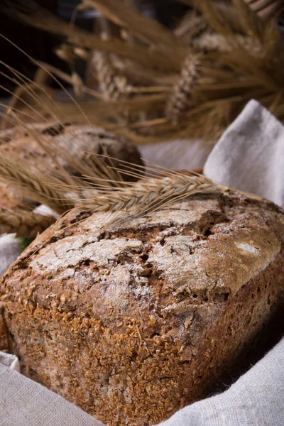 Fresh Bread on table — Stock Photo, Image