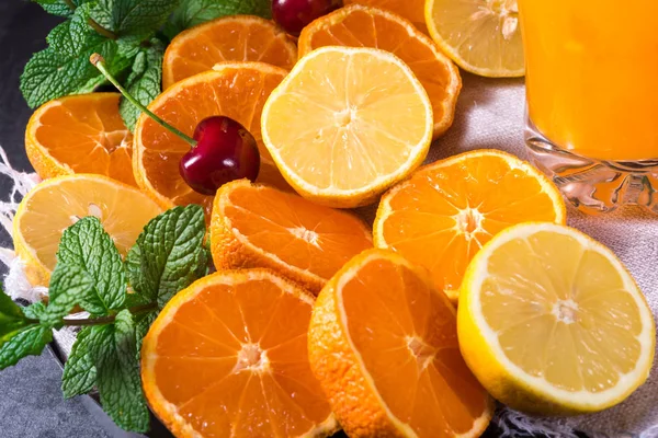 Orange lemonade with lemon — Stock Photo, Image