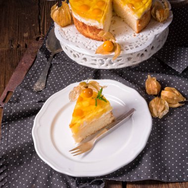 Physalis ile lezzetli pasta