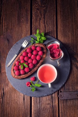 Ahududulu çikolatalı tart 