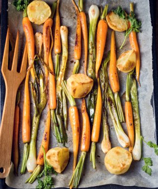 caramelised havuç soğan ve patates ile