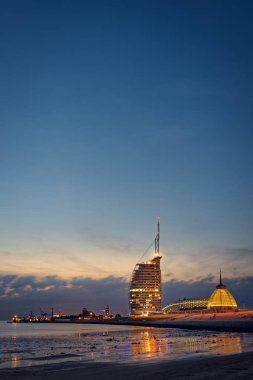 Bremerhaven Beach gün batımı görünümü