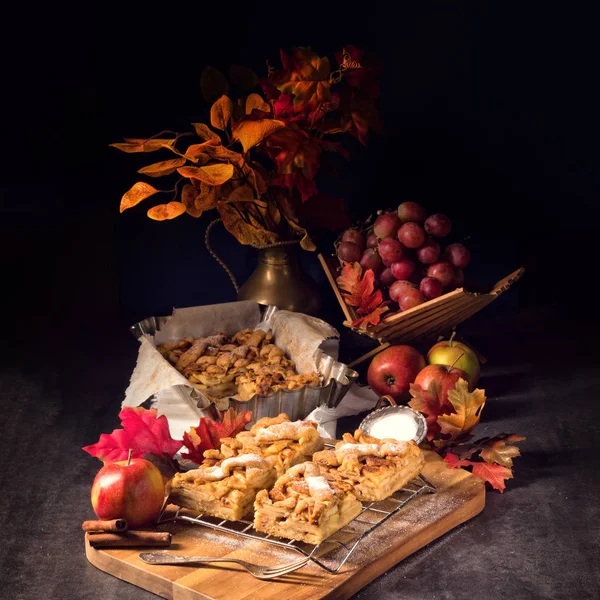 Lezzetli Elmalı Turta