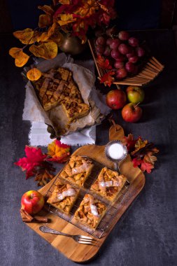 Lezzetli Elmalı Turta