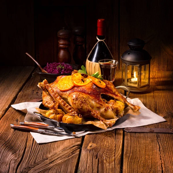 Knuspriger Gänsebraten in der Pfanne — Stockfoto