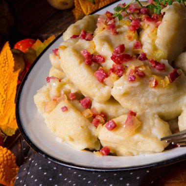 Lehçe patates böreği