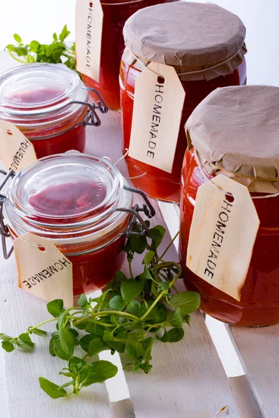 kavanoz ev yapımı sebze konserveler