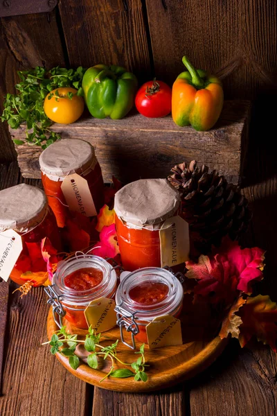 kavanoz ev yapımı sebze konserveler