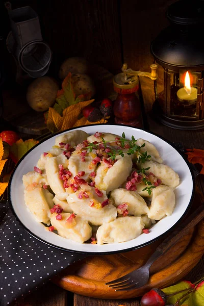 Lehçe patates böreği