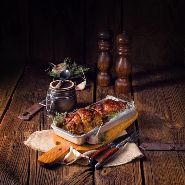 Kızartmalar kurutulmuş biberiye ile haddeleme 