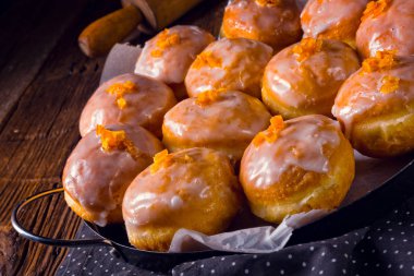 berliner donuts in metal pan 