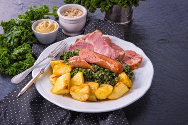 Lezzetli Oldenburg Gruenkohl  