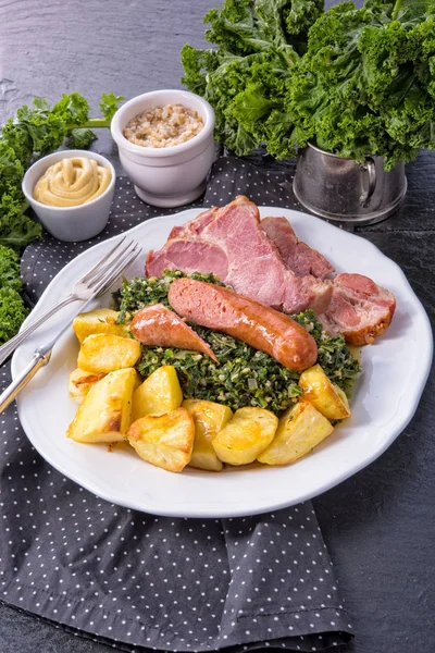 Välsmakande oldenburg gruenkohl — Stockfoto