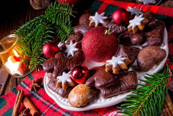 Pane di zenzero natalizio fatto in casa — Foto Stock