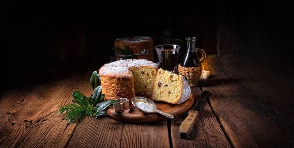 Färska Och Läckra Panettone Traditionella Christmas Behandla — Stockfoto