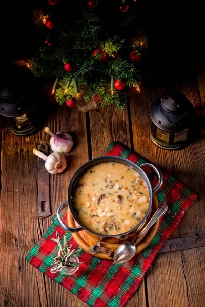 Soupe Noël Aux Cèpes Noix Dans Une Casserole — Photo