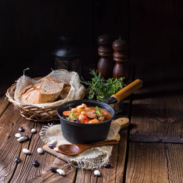 Deliciosos Frijoles Polacos Horno Con Salchichas — Foto de Stock