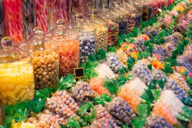 renkli taze tatlı ve şekerleme çeşitleri 