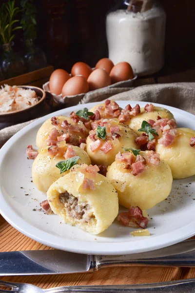 Delicioso Casero Pyzy Dumpling Tradicional Polaco —  Fotos de Stock