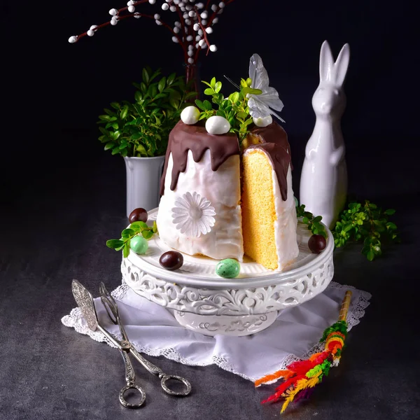 Delicious Homemade Easter Cake Chocolate Glaze — Stock Photo, Image