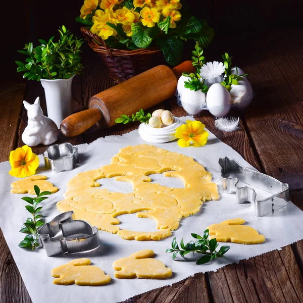 Biscuits Pâques Crus Décorations Florales — Photo