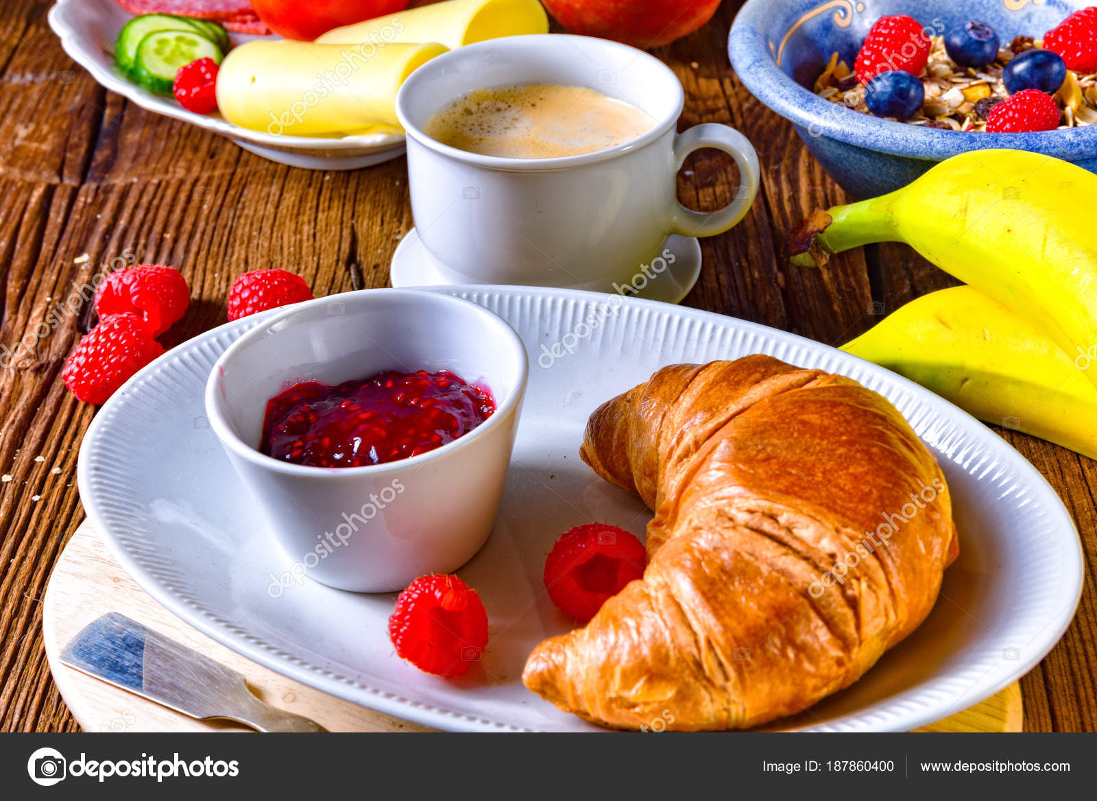 Fotos un buen desayuno Desayuno Con Croissant Fruta