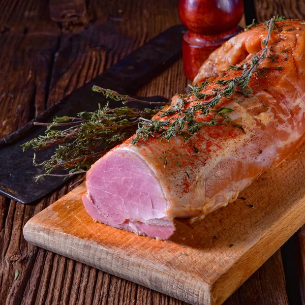 Carne Lombo Porco Defumada Com Ervas — Fotografia de Stock