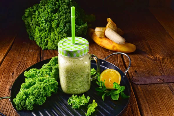 Kale Banana Smoothie Healthy Diet — Stock Photo, Image