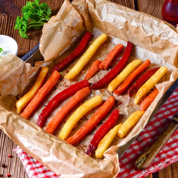 Läckra Färgglada Grönsaker Pommes Från Ugnen — Stockfoto