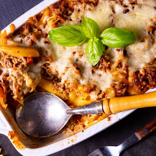 Fideos Cazuela Carne Picada Con Queso —  Fotos de Stock