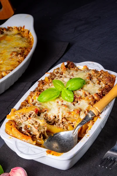 Fideos Cazuela Carne Picada Con Queso —  Fotos de Stock