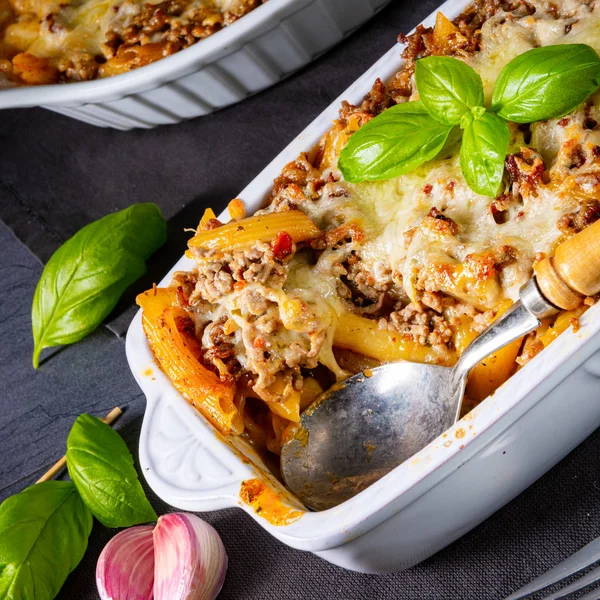 Fideos Cazuela Carne Picada Con Queso —  Fotos de Stock