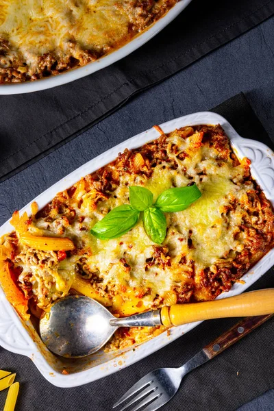 Noodle , minced meat casserole with cheese — Stock Photo, Image