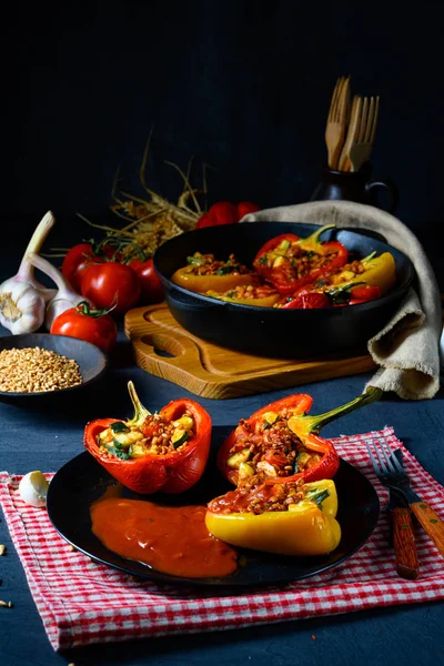 Yumurtalı pancar çorbası. — Stok fotoğraf