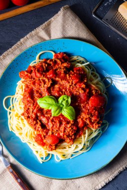 Makarnalı gerçek Bolonez sosu.