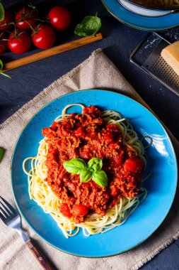Makarnalı gerçek Bolonez sosu.