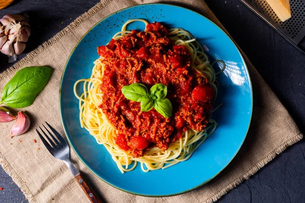 Die Echte Bolognese Sauce Mit Spaghetti Nudeln — Stockfoto