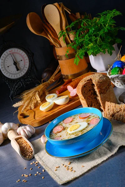 波兰语复活节 用于复活节早餐的酸面粉汤 — 图库照片
