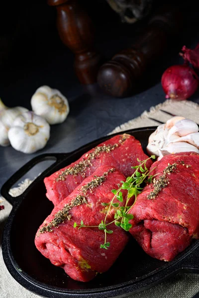 Raw beef roulades prepared for cooking — Stock Photo, Image