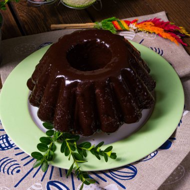 Lezzetli Polonya çikolatalı keki.