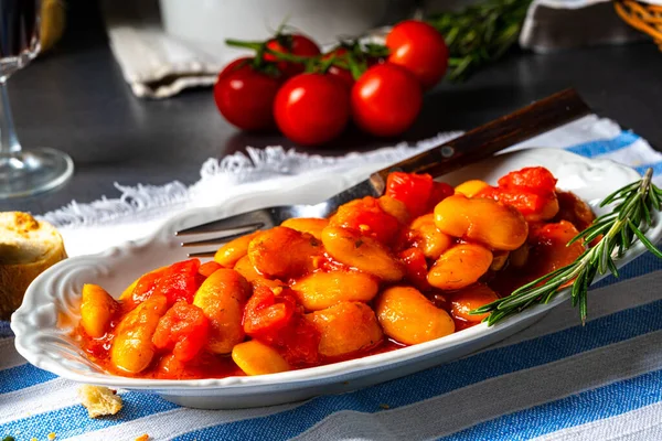 Gigantes Plaki Frijoles Horno Salsa Tomate — Foto de Stock