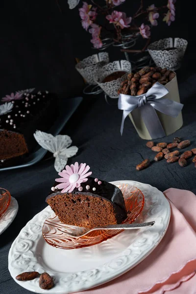 Смачний Домашній Соковитий Шоколадний Торт — стокове фото