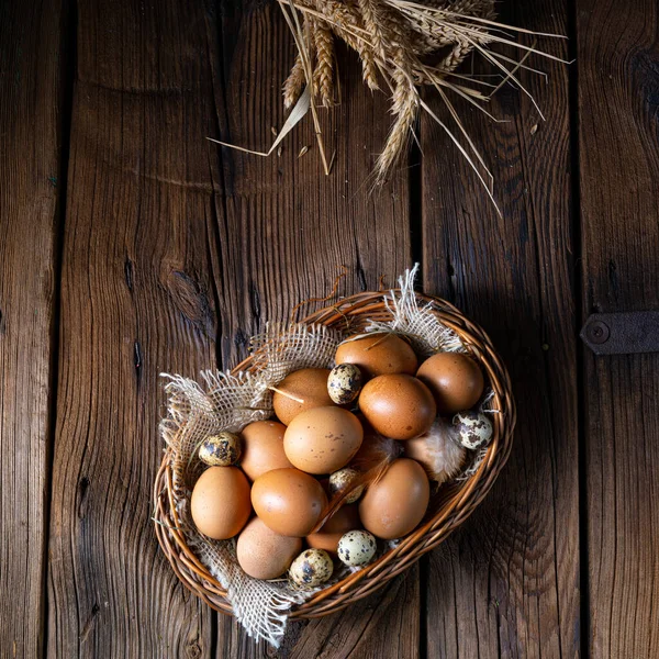 Fresh Eggs Straight Farm Basket — Stock Photo, Image