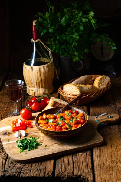 Rustic Giant Beans Fresh Tomato Sauce — Stock Photo, Image