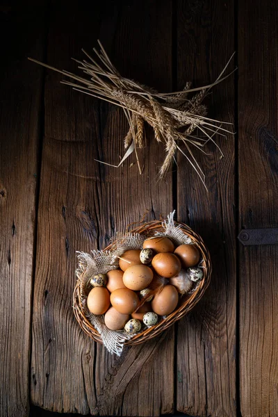 Fresh Eggs Straight Farm Basket — Stock Photo, Image