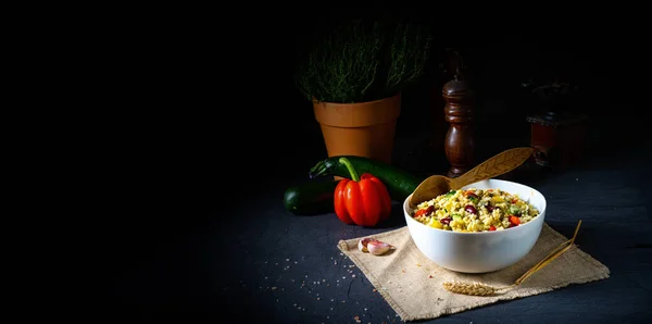 Bulgur Kaszotto Con Verduras Frescas Frijol Riñón — Foto de Stock