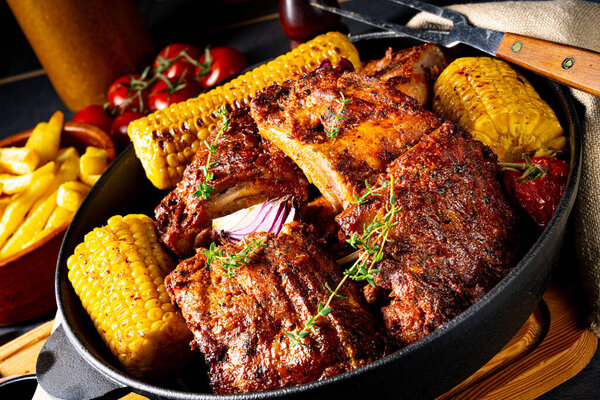 Rustic spare ribs from the oven