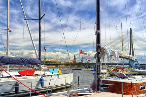 Regatta i sommar i Riga — Stockfoto